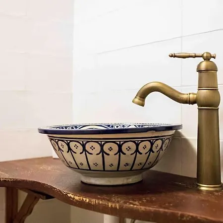 Paulus Aan De Bos Met Hot Tub